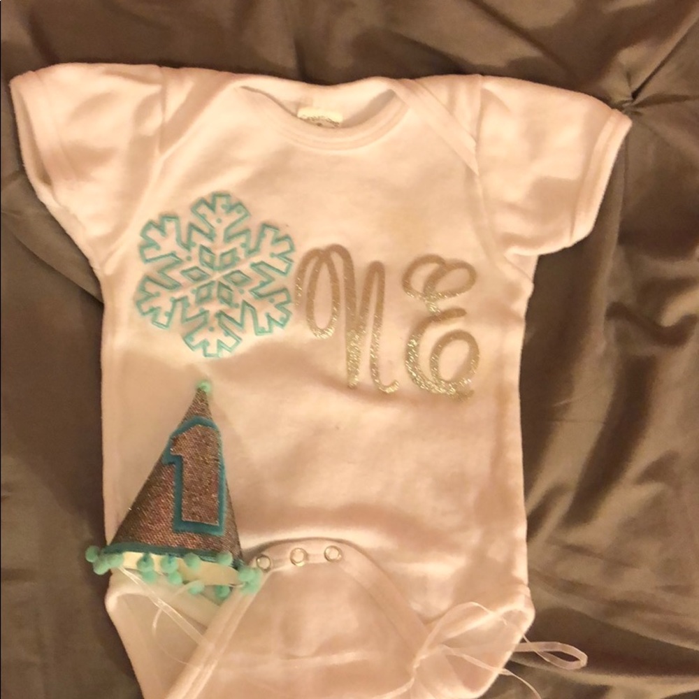One BUNDLE